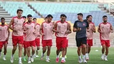 مهمان ویژه تمرین پرسپولیس+ عکس