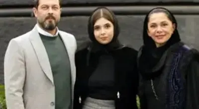دختر بازیگر زوج مشهور سینمای ایران: جوانی نکردم