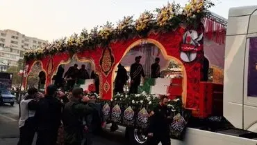 آغاز تشییع پیکرهای پاک ۱۰۰ شهید گمنام در تهران