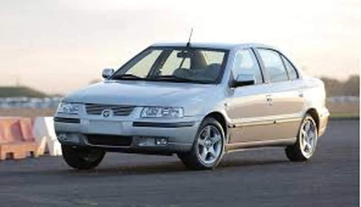 بازار خودرو در سراشیبی؛ کاهش چشمگیر قیمت پژو و سمند