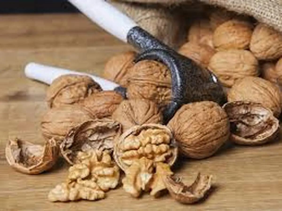 تاثیر بی نظیر گردو برای بهبود تیروئید
