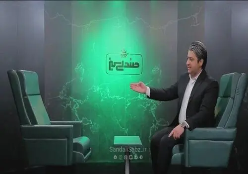 پور ابراهیمی در مصاحبه با صندلی سبز؛ دولت یکی از چالش های بزرگ بورس است+ فیلم