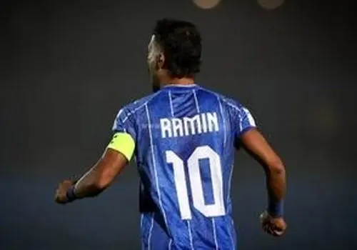 استایل ویژه رامین رضاییان روی نیمکت استقلال