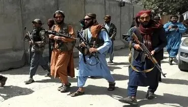 در پی درگیری های اخیر افغانستان و پاکستان؛ استقرار گردان های موشک انداز امارت اسلامی در نقطه صفر مرزی+ فیلم