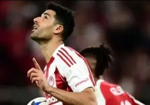 طارمی؛ اگر گل می‌خواهید با من تماس بگیرید