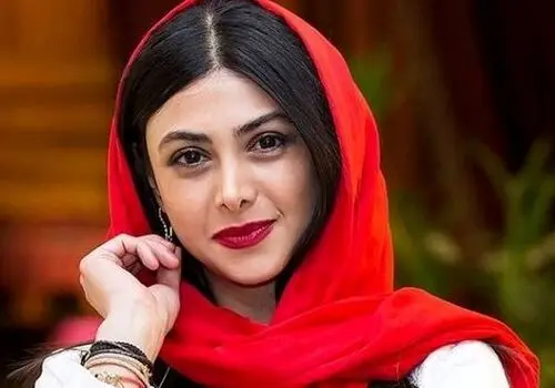خاطره تلخ و دردناک آزاده بلبلی سر صحنه فیلم برداری+ فیلم