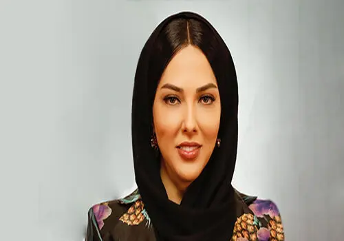لیلا اوتادی کنار جواد افشار در پشت‌صحنه «گاندو»