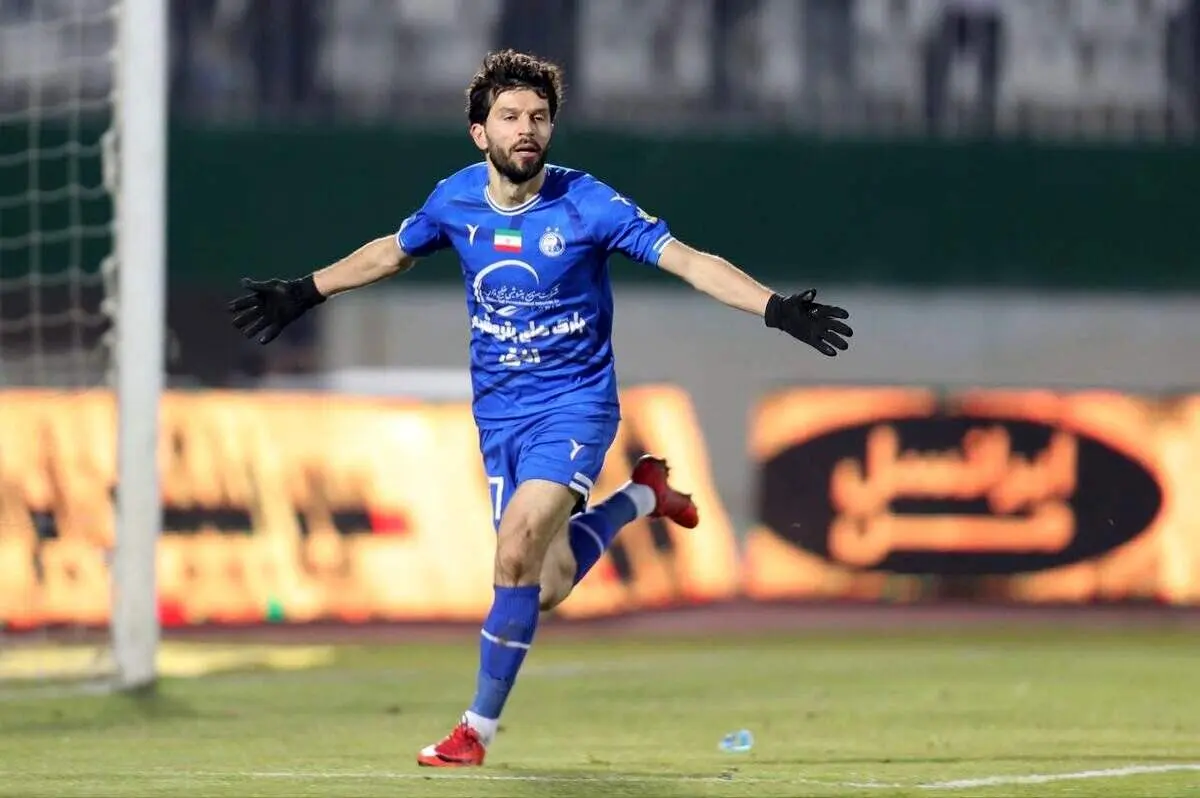 ستاره ازبکستانی استقلال برای درمان به قطر رفت