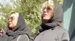 پایان تلخ اکبر عبدی به دست شراره رخام رقم خورد/ شراره رخام بر سر مزار اکبر عبدی چه کرد؟/ ویدئو