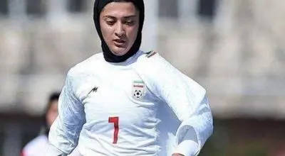 انصراف محدثه زلفی از پناهندگی در استرالیا