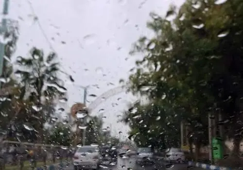 حمله به معترضان تخریب جاده بافق به بهاباد با لودر!+ فیلم