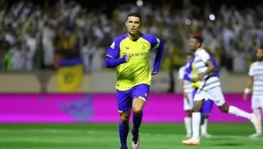 حمله هواداران الاهلی به رونالدو و همبازیانش + فیلم