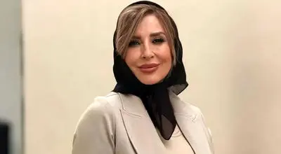 اشک های سیل آسای مرجانه گلچین از فقدان مادرش سرازیر شد: آخرین باری که مادرم را بغل کردم روز مرگش بود!/ویدیو 