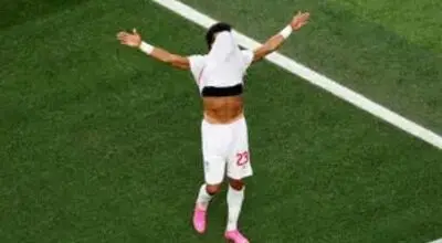 پست مشابه ساشا سبحانی و رامین رضاییان جنجالی شد
