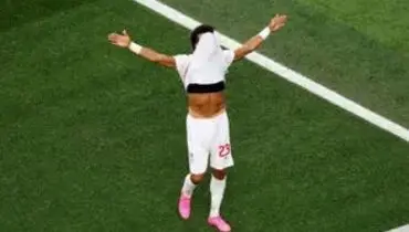 پست مشابه ساشا سبحانی و رامین رضاییان جنجالی شد