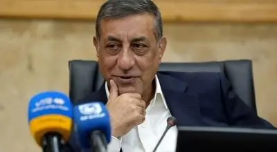 «سرو میوه، شیرینی، شام و ناهار» در همایش‌ها و جلسات اداری ممنوع شد