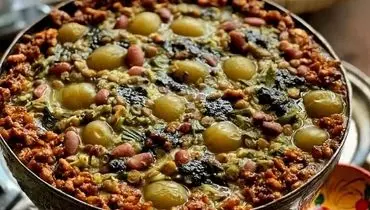 طرز تهیه آش گوجه‌سبز 