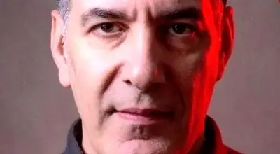 چهره «بهنام تشکر» در دوران نوجوانی؛ دهه 60