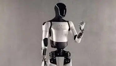 مبارزه ربات‌های چینی مقابل صدراعظم آلمان+ویدیو
