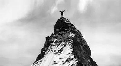 اصلاً چگونه یک فرد متخصص می‌شود؟