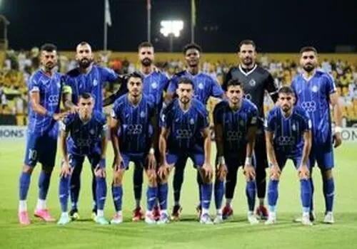 آقاسی این روزها تتوی روی دستش را زندگی می‌کند
