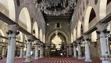 تخلیه مسجدالاقصی توسط پلیس اسرائیل برای نخستین‌بار از زمان شیوع کرونا

