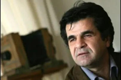 تایید حکم غیابی جعفر پناهی به حبس و ممنوعیت خروج از کشور در دادگاه انقلاب