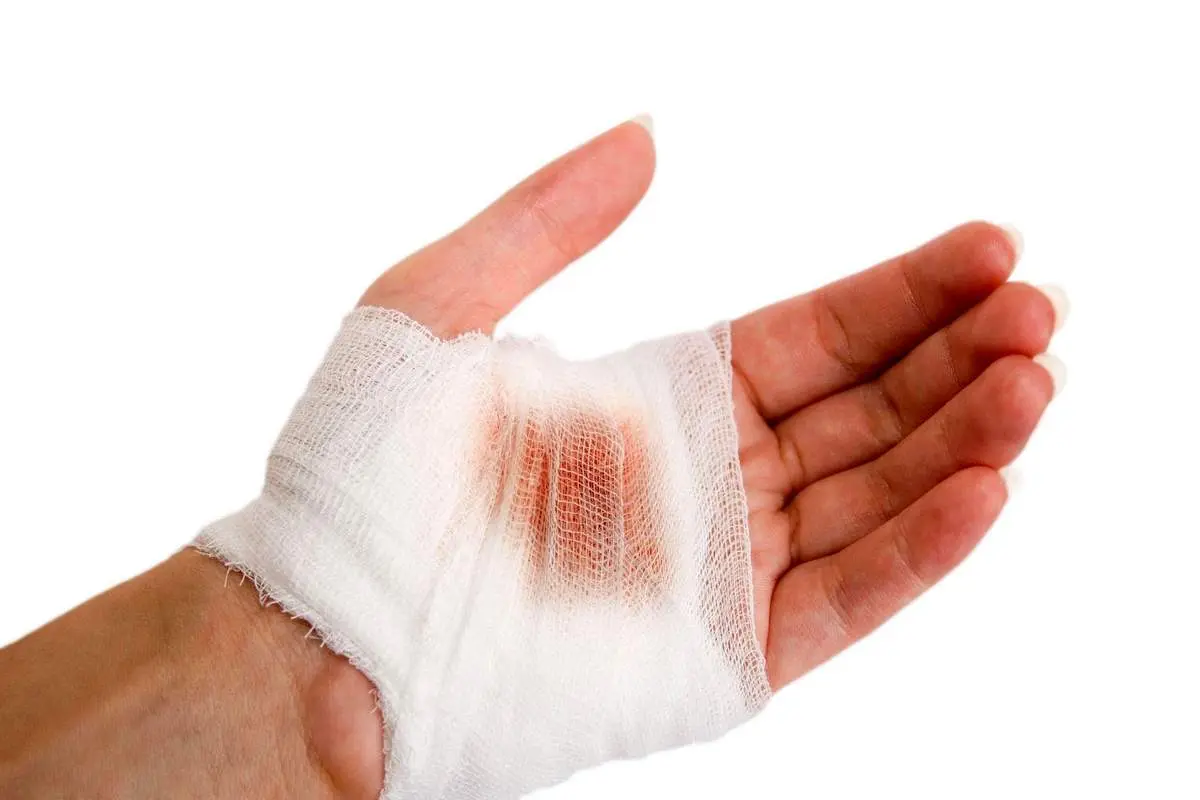 آموزش پانسمان اضطراری در شرایط بحرانی/اینفوگرافی 