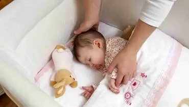 کودک از چه سنی باید در اتاق خود بخوابد؟