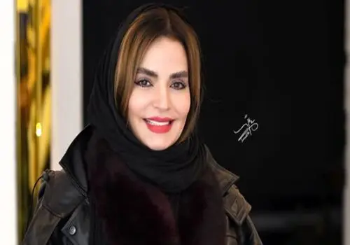 استایل چشم‌نواز سپیده خداوردی در اکران "زعفران" با تم قرمز و مشکی!