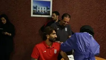 ترس بیرانوند و شجاع از تزریق واکسن سوژه شد+تصاویر