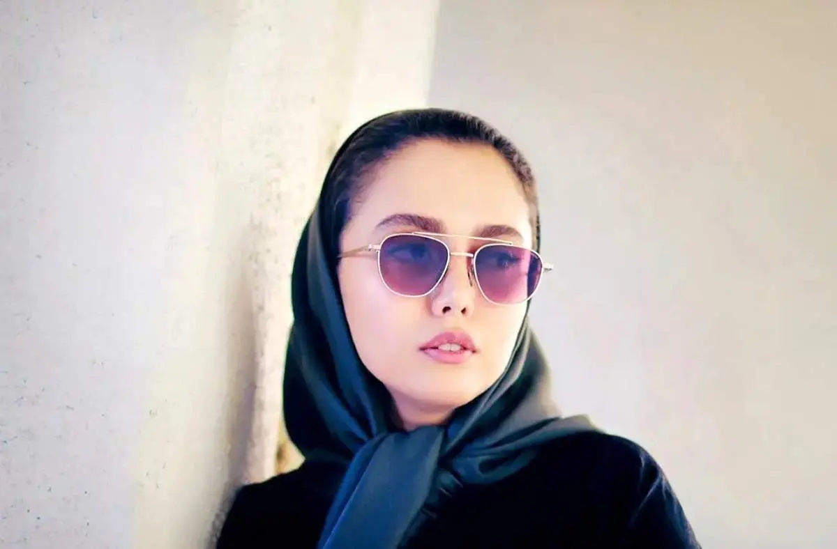 فتوشوت سیاه و سفید شادی مختاری مجازی را تسخیر کرد