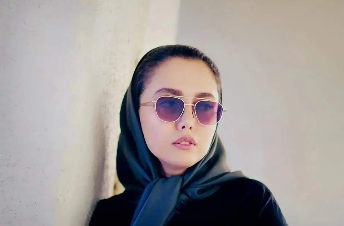 فتوشوت سیاه و سفید شادی مختاری مجازی را تسخیر کرد