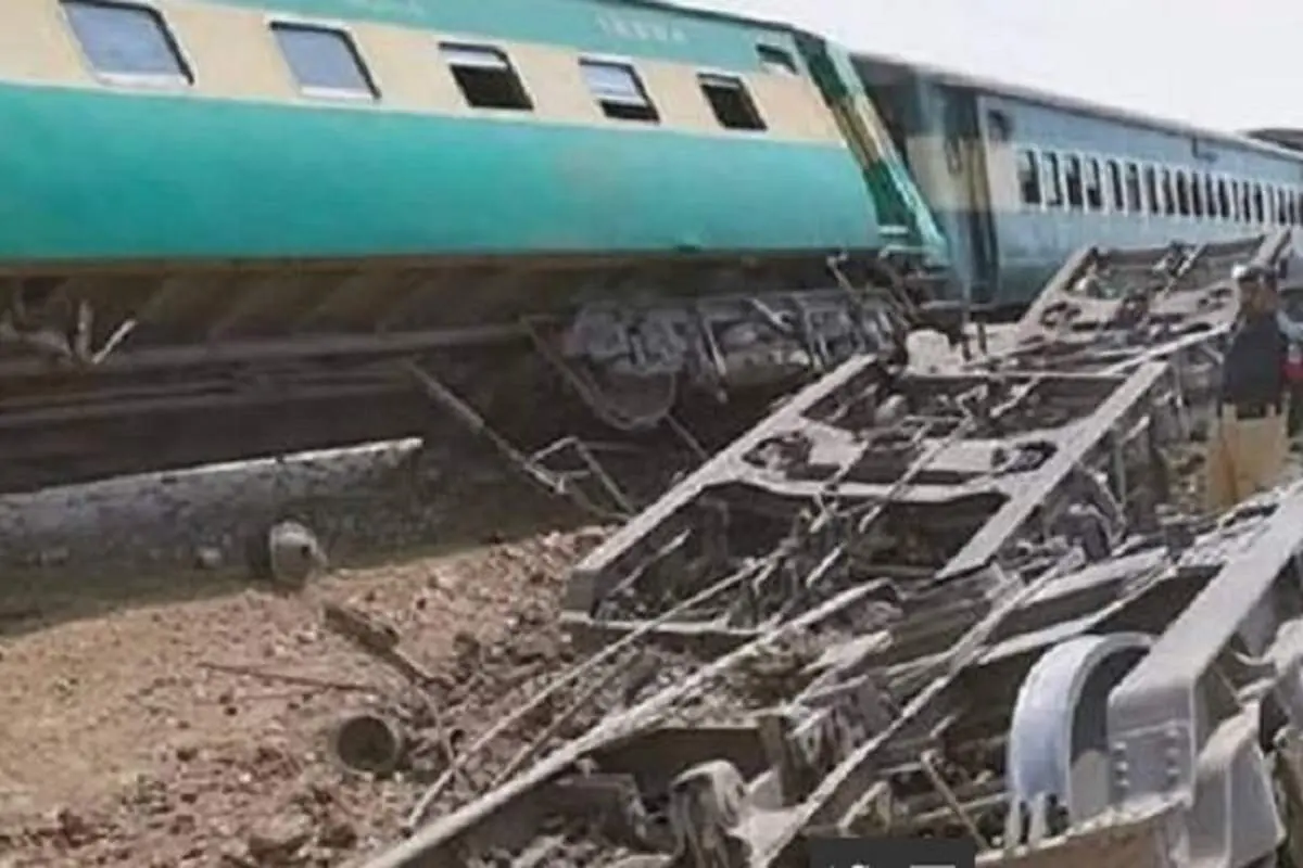 حمله به قطار مسافربری در بلوچستان با بمب دست‌ساز + جزییات حادثه