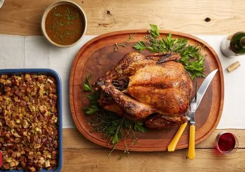 طرز تهیه خورش ترش تره اصیل گیلانی+فیلم/آموزش غذای بهاره گیلانی