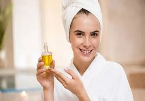 خطر پنهان ماساژهای غیراصولی؛ چرا نباید اجازه دهید روی پشت‌تان راه بروند؟