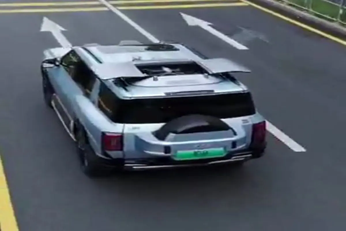 خودروی آفرود BYD با سکوی پرواز پهپاد و قیمت ۱۸۳۲۰ دلار عرضه شد! + ویدیو