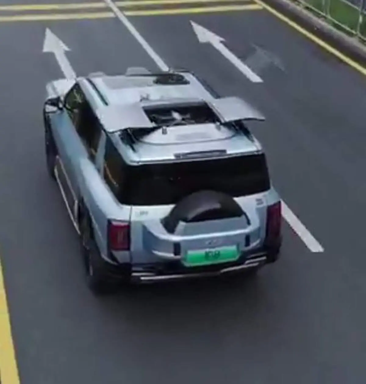 خودروی آفرود BYD با سکوی پرواز پهپاد و قیمت ۱۸۳۲۰ دلار عرضه شد! + ویدیو