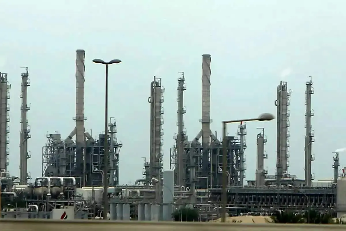 کویت از حملات ایران به یک مرکز نفتی خبر داد