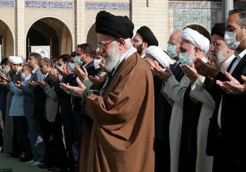 واکنش مسئولان به تهدیدات ترامپ در نماز عید فطر + فیلم