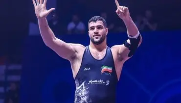 آقای دبیر بگذار پسرم از ایران برود تا فنا نشود