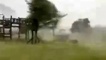 تصاویری از وزش باد شدید در آرژانتین +ویدئو