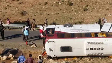 واژگونی اتوبوس اصفهان-مشهد