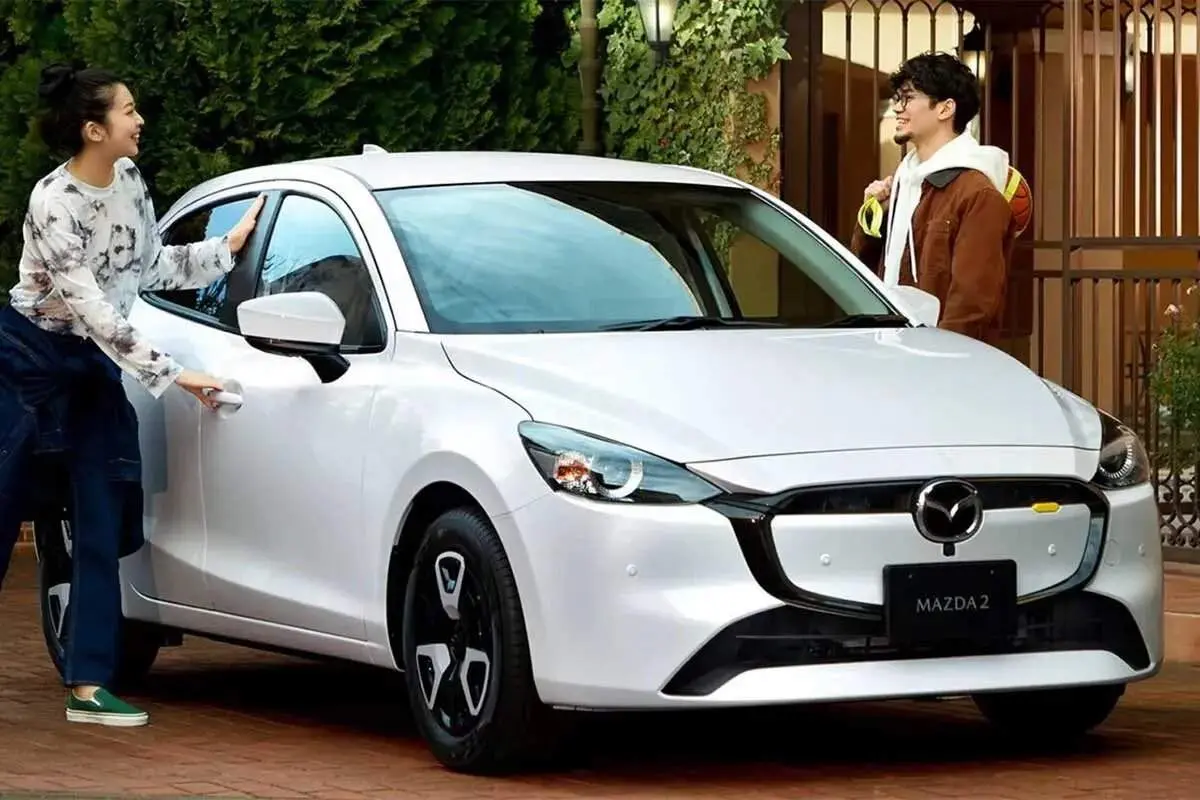 مزدا 2 ارزان‌تر از پژو ۲۰۷ + تصاویر