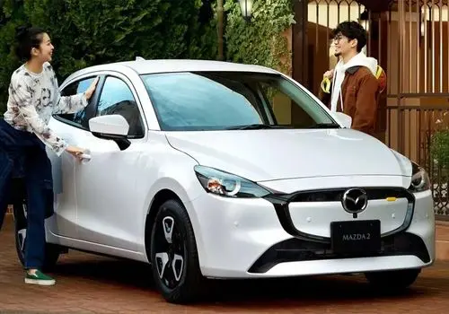 مزدا 2 ارزان‌تر از پژو ۲۰۷ + تصاویر