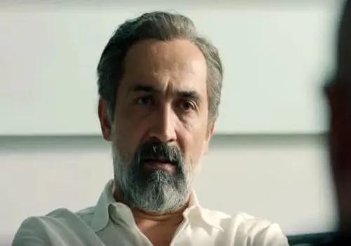 هادی حجازی فر: برای معافی از سربازی می خواستم خودزنی کنم!