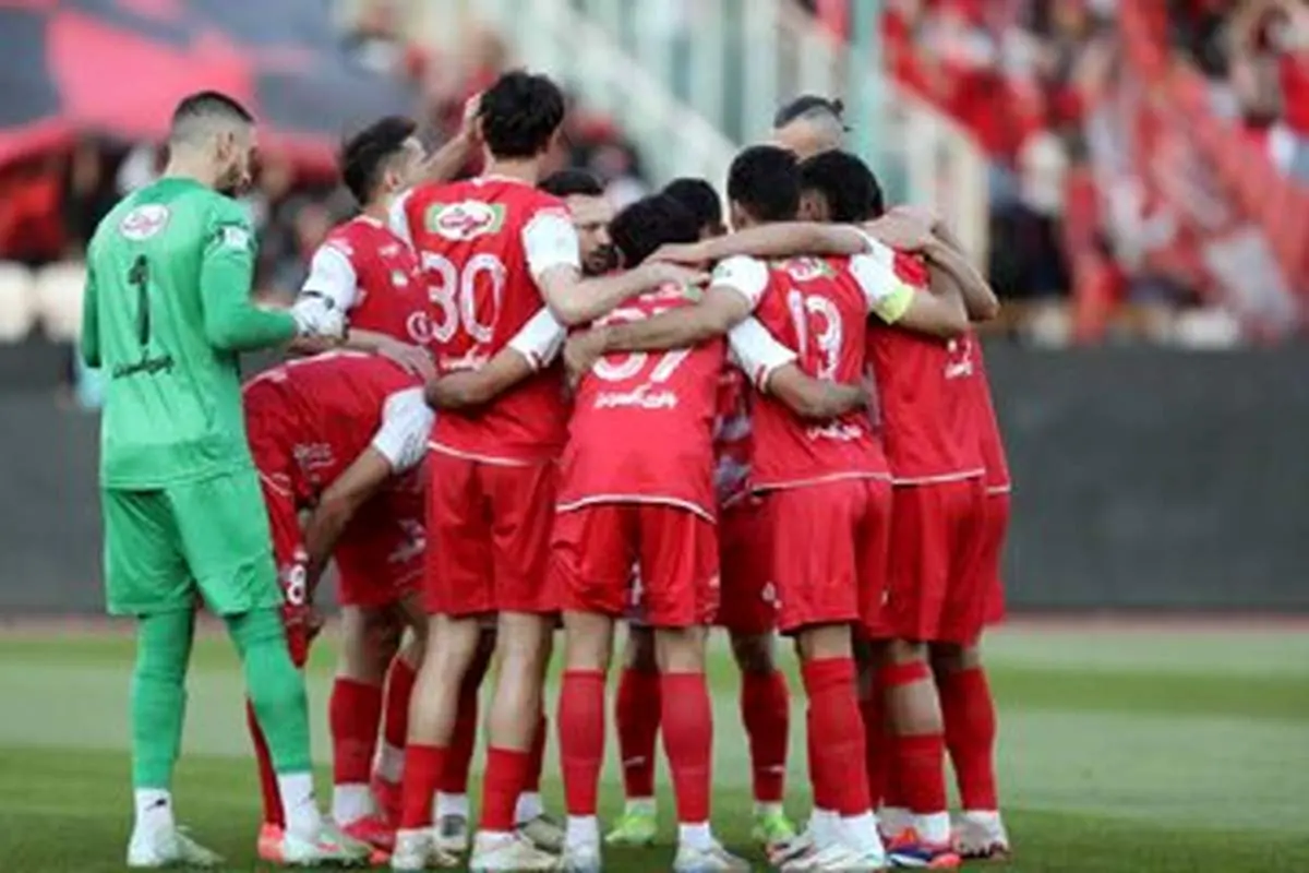 پرسپولیس باید ۱۰ بازیکنش را کنار بگذارد
