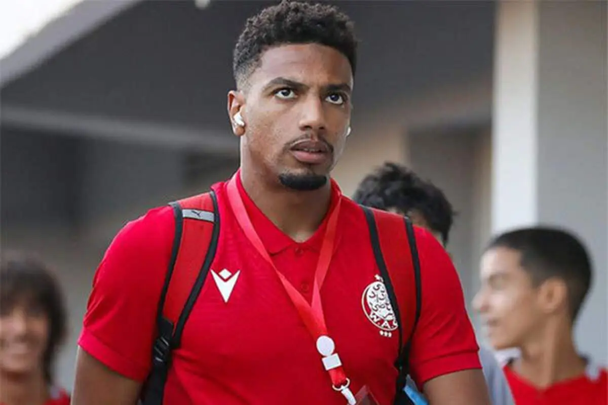 مدافع مصدوم پرسپولیس در اختیار کادر فنی قرار گرفت