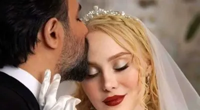 مروری بر استایل‌های تازه عروس سینما: آرام جعفری با کدام تیپ بیشتر می‌درخشد؟!