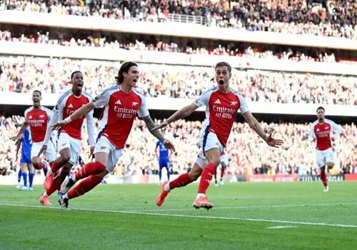  آرسنال به رکورد منچستریونایتد نرسید؛ پایان ۲۰۲۵ با ۱۷ گل از ضربات کرنر 